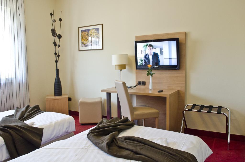 Hotel Paffhausen Виргес Экстерьер фото